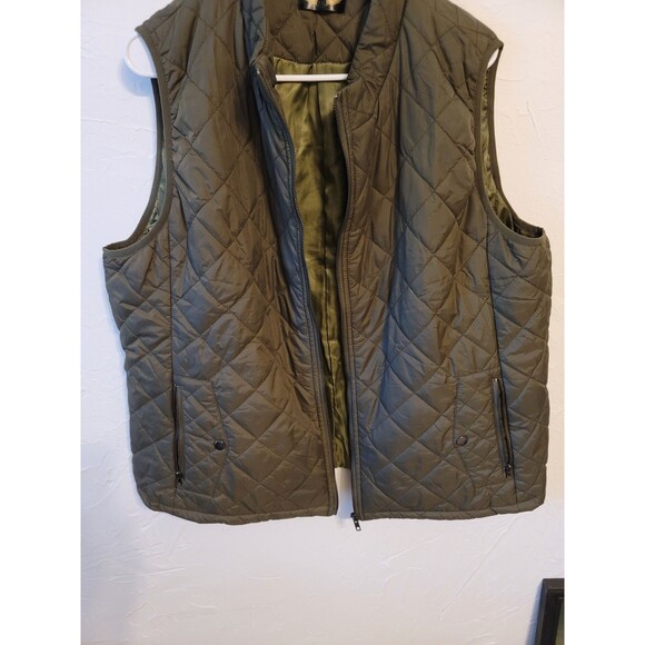 Men's Puffer Quilted Vest XXL Olive green Lightweight NWOT - Picture 3 of 6
